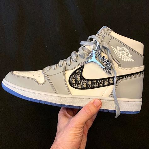 ai jordan 1 dior